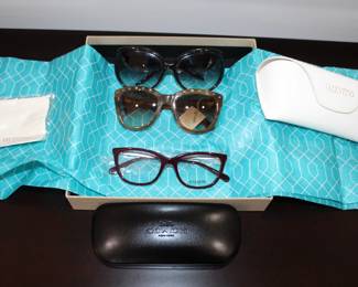 fashionable eye glasses