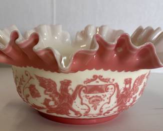 Mt Washtington Cameo Brides Basket
