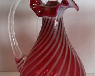 Cranberry 10" Decanter w/stopper