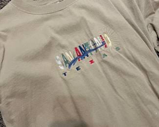 Many vintage tshirts 