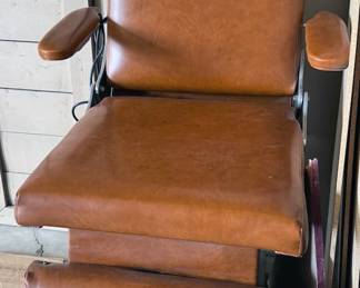 Vintage shoe shine chair