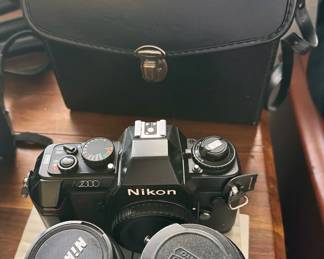 Nikon 2000 camera