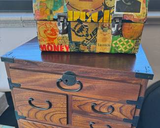 Wooden jewelry box + decoupage  lunch box