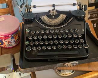 Vintage Typewriter