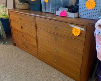 High Quality Low 8 drawer Dresser
