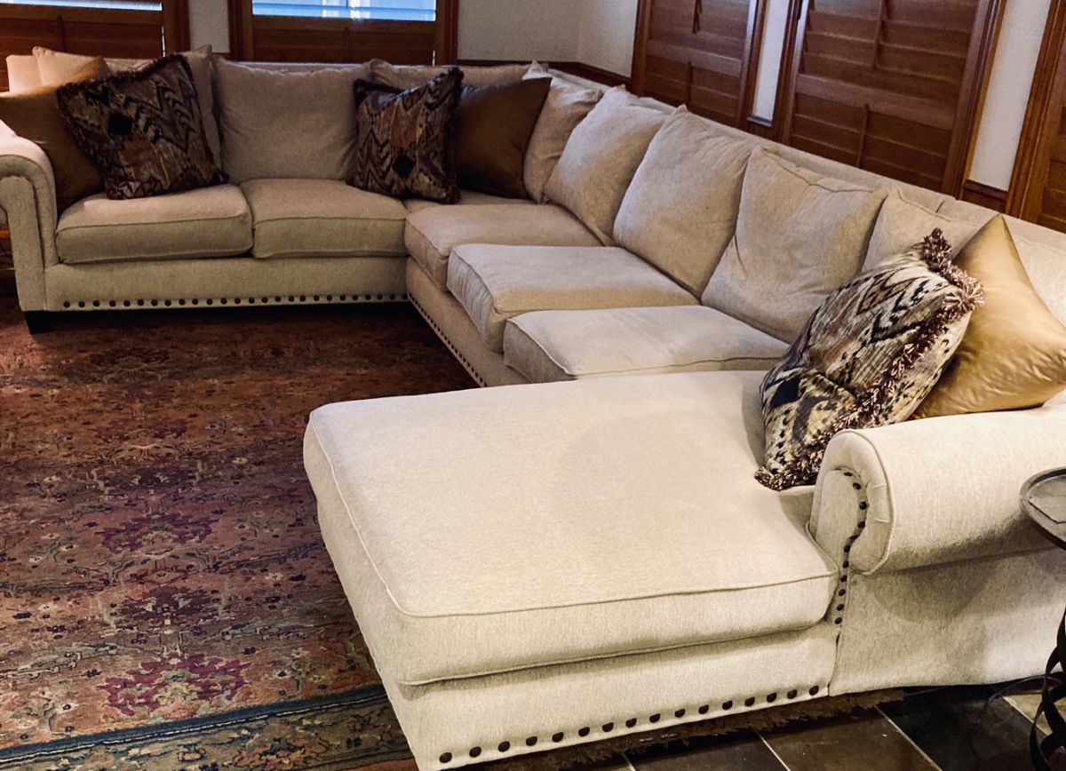 Large Upholstered Living Room Sofa Sectional. 13ft. x 8ft. Beautiful. Top Condition.