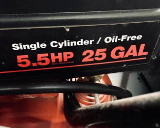 Craftsman 25 Gal. 135 PSI 5.5 HP Air Compressor