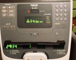 Precor 5.37 Elliptical Crosstrainer. 15 programs.