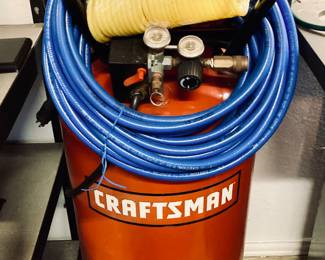 Craftsman 25 Gal. 135 PSI 5.5 HP Air Compressor