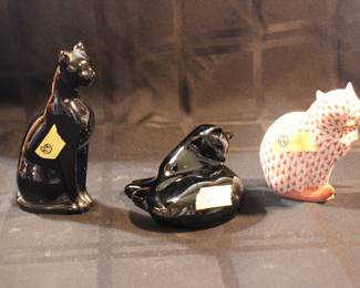 Baccarat black glass cats & Herend fishnet cat
