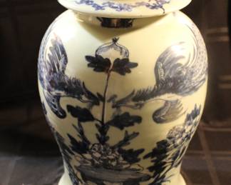 Chinese lidded ginger jar