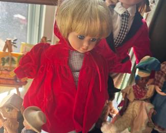 Dolls and figurines
