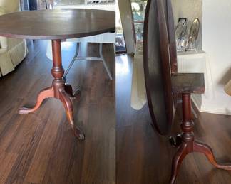 1780’s- 1800’s Walnut Edge Tilt-Top Tea Table