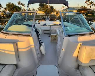 2003 Hurricane (Godfrey Marine) SunDeck SD187 (18'7) Boat - functional, just had tuneup, Yamaha 115 4Stroke Outboard Motor w. approximately 80hrs, comes w. trailer, title in hand ($10,750 OBO) WON'T LAST ! - cash talks
