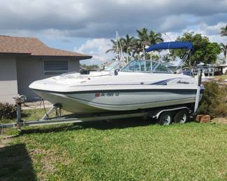2003 Hurricane (Godfrey Marine) SunDeck SD187 (18'7) Boat - functional, just had tuneup, Yamaha 115 4Stroke Outboard Motor w. approximately 80hrs, comes w. trailer, title in hand ($10,750 OBO) WON'T LAST ! - cash talks