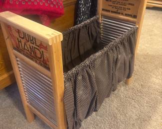 Yarn holder made w 2 washboards 