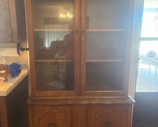 Small vintage hutch 