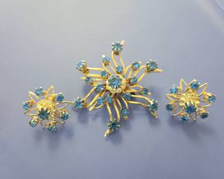 Costume jewelry sets