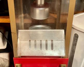 Popcorn machine