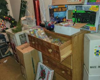 Games, toys, and seasonal items