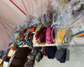 TONS OF AND DYED AND NATURAL WOOL FOR RUG HOOKING OR WOOL APPLIQUÉ 