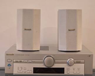 Panasonic SA-HT390 Receiver and Speakers