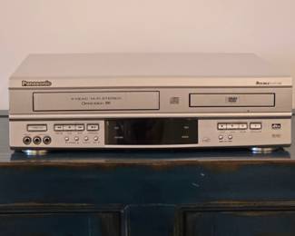 Panasonic VCR/DVD Player
