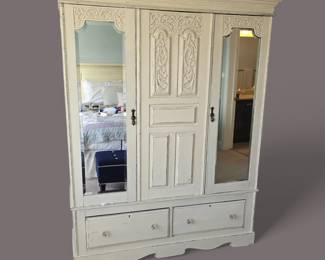Vintage Wardrobe