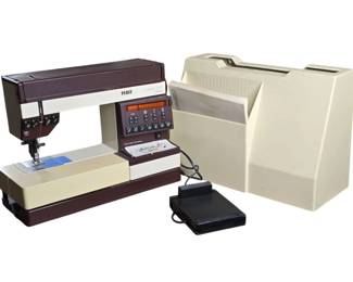 PFAFF Creative 1471 with Case