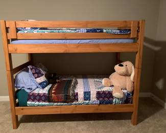 Solid wood bunk beds