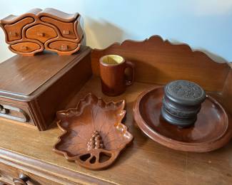 A lovely assortment of vintage wooden pieces! 