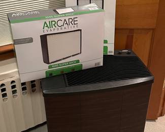 This is an AirCare Air Purifier with filters! In absolutely perfect condition!