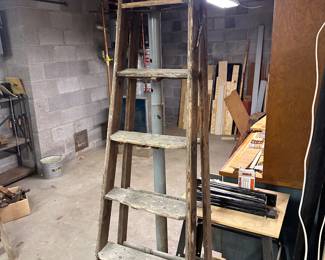 Got the keys today! Here are the pic for the initial walk through! We did not open any boxes or totes! This is just what was out waiting for us! More detailed photos added almost daily starting next week! 