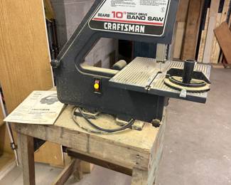 A terrific 10” Craftsman Bandsaw in excellent condition! Works perfectly! 