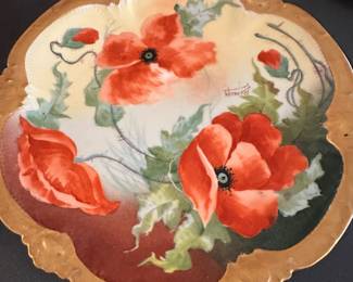 A beautiful DAINTY LIMOGES FRANCE Soup Tureen! Hand painted and signed by the artist! 