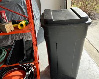 Garbage can! 
