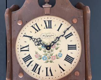 A terrific  New England Clock Company Clock! COMPLETE! 
