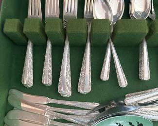 A beautiful STERLING Flatware Service for 8 , plus serving pieces and chest. EXCELLENT CONDITION!