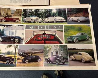 There are several different cars in this series of posters! 