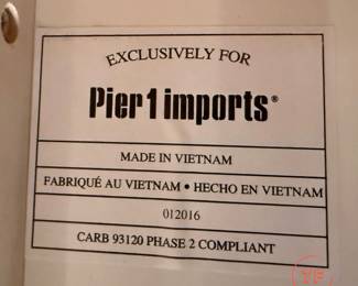 PIER 1 Round Table and Chair Set