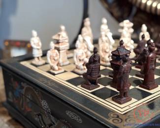 Leather Wrapped Wooden Chinese Chess Board with Chess Pieces