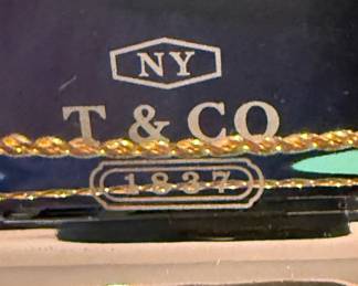 TIFFANY & CO Fine Porcelain Vide Poche Trinket Dish