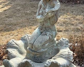 Large Concrete Kneeling Woman Water Fountain