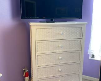 White King Bedroom Set