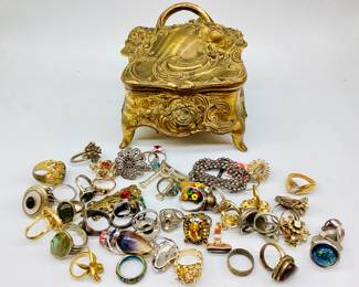 KIHE101 Antique Casket Jewelry Box Full Of Rings More Assortment of rings, more then a few are sterling. Antique & vintage.
