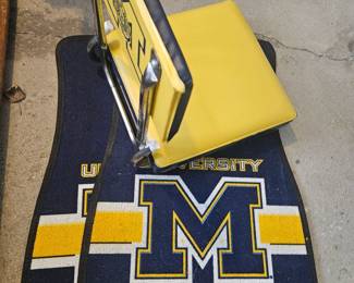 UofM Truck Mats and Seat Cushion