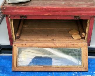 Vintage Chicken Chick Hatcher