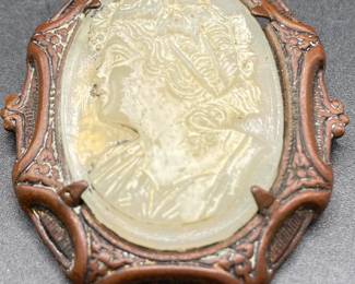 Cameo