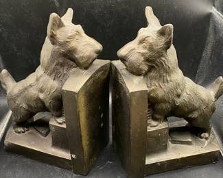 Scottie Dogs