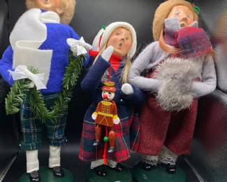 Christmas Carolers